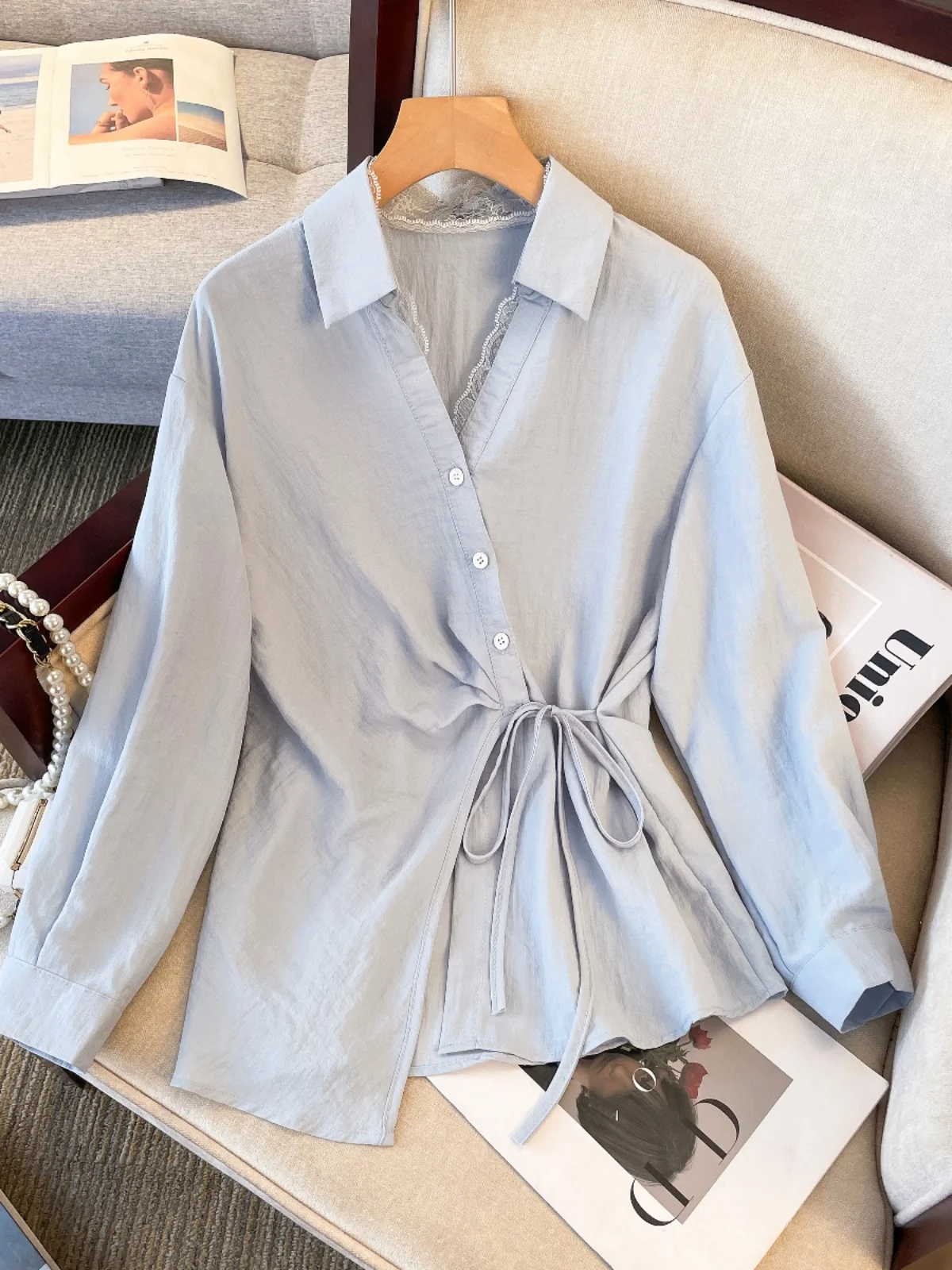 

Blue Lace V-neck Shirt Women's plus Size Regular Sleeve Korean Style Loose Fit Office Wear Early Spring Irregular Waist Shapi...