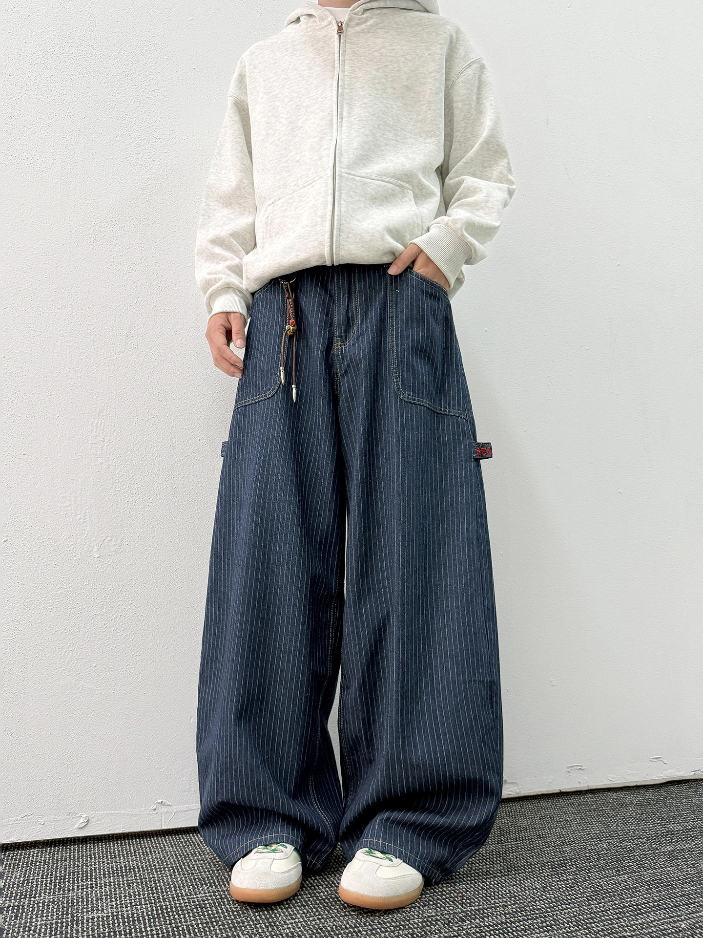 

Cleanfit American Streetwear Vintage Loose Leggings Men's Casual Jeans Vertical Stripes Straight Leg Trousers Youth Fashion