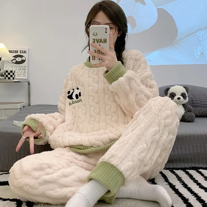 Autumn Winter Women\'s Pajamas Cute Cartoon Printed Sleepwear Casual Home Wear Set Girl Knitted Size M-2XL Pijamas Fashion Pyjama