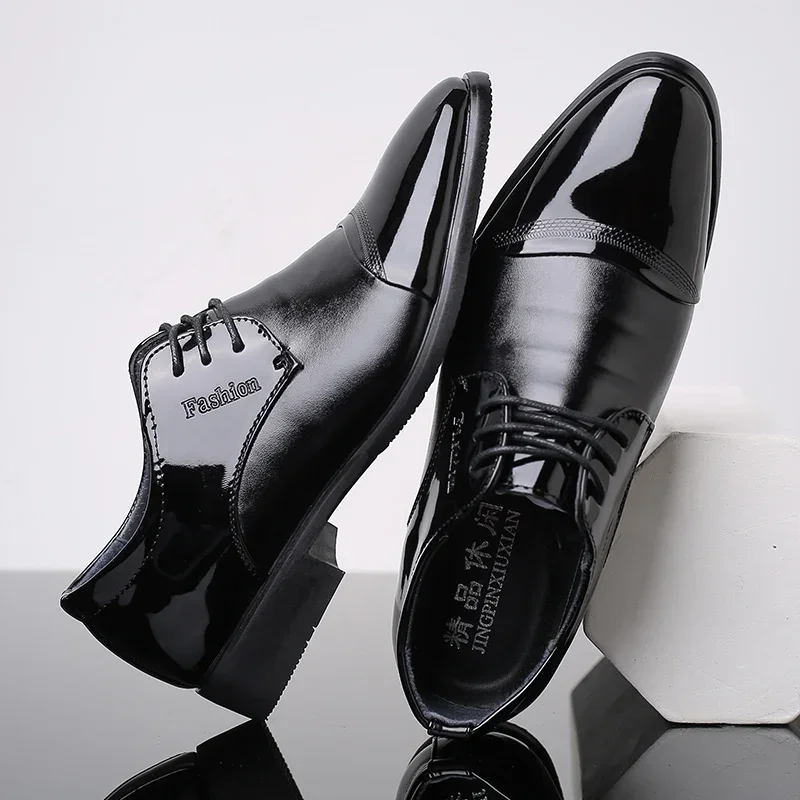 High Quality Formal Leather Men Dress Shoes Breathable Mens Casual Shoes Italian Luxury Brand Lace-Up Non-slip Men Driving Shoes