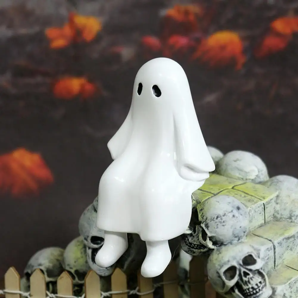 Unique Halloween Ornament Halloween Ghost Figurine Resin Statue Spooky Sitting Ghost Ornament for Indoor Planter Bookshelf Porch