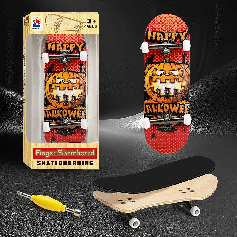 Wholesale Professional Bearing Mini Stress-Relieving Fingerboard Toy Made of Five-Layer Maple Wood
