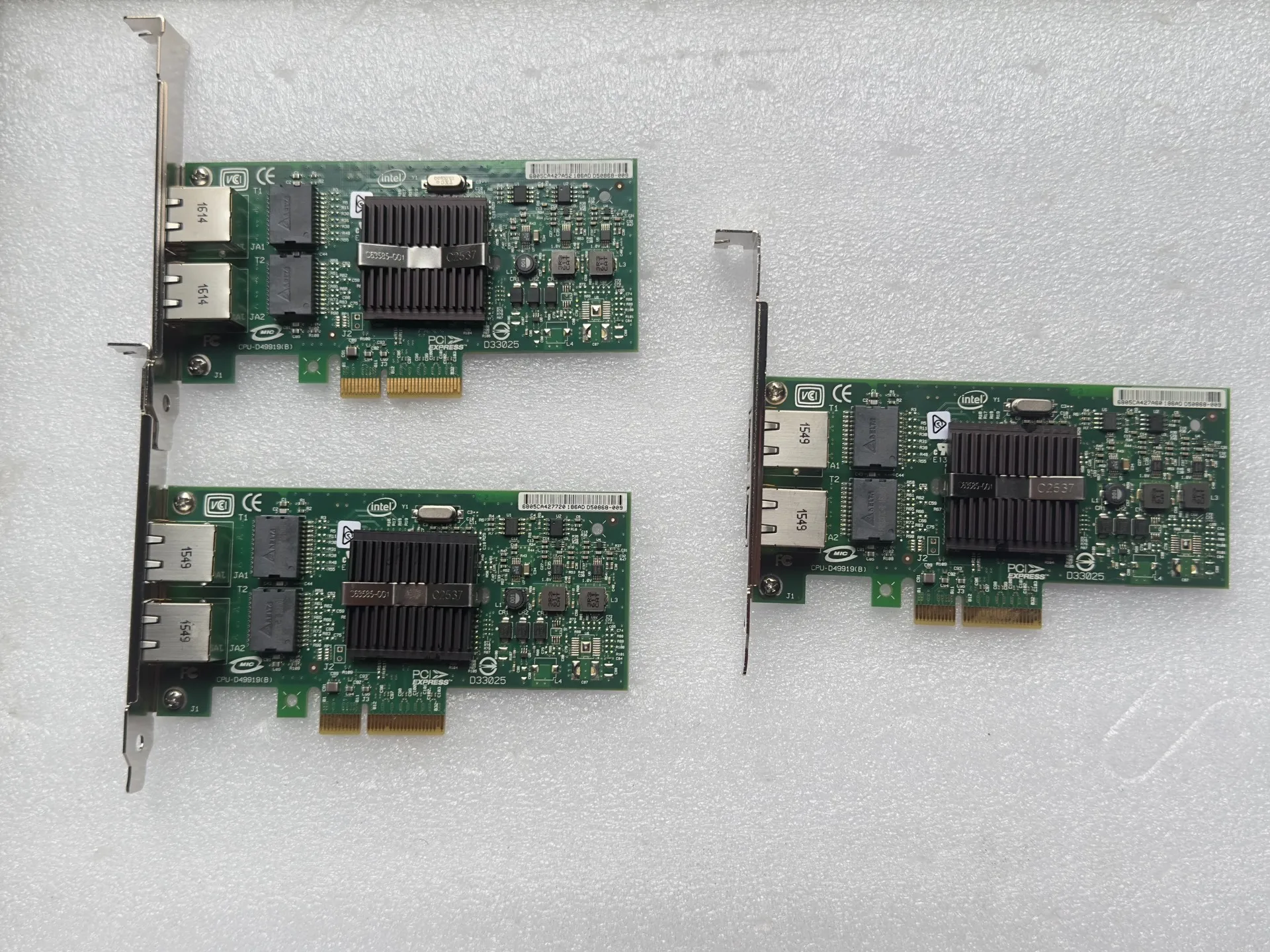 Известный бренд-Intel/Intel 9402PT