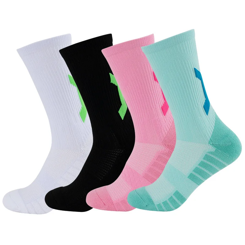 4 Pairs Mid tube anti slip soccer socks, sweat absorbing quick drying towel socks, breathable sports socks