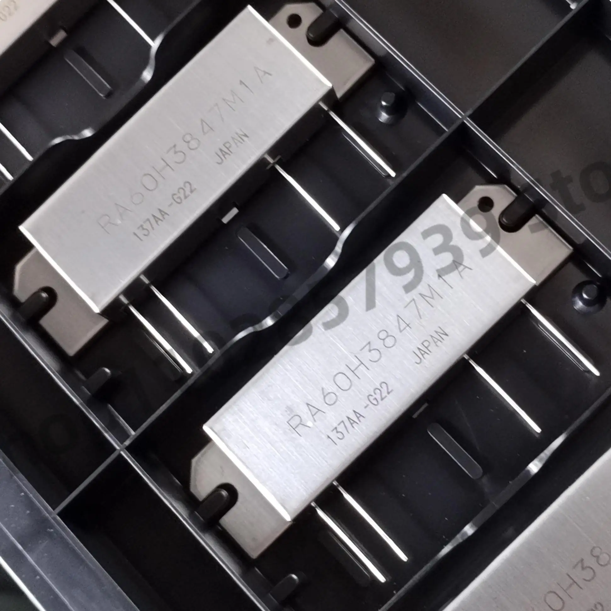 ra60h3847m1a-122-ra60h3847m1a-h2m-tube-haute-frequence-haute-puissance-d'origine