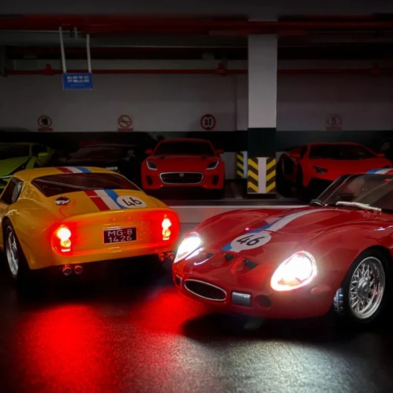 1:32 250 GTO Supercar سبيكة سيارة نموذج ضوء الصوت التراجع لعبة أطفال المقتنيات هدية عيد ميلاد