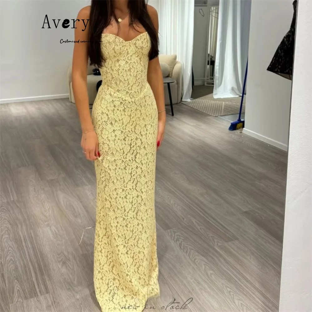 Avery مخصص ذيل السمكة الصفراء زهرة بلا أكمام فساتين نسائية أنيقة وعملية فستان أنيق فاخر زفاف ضيف مساء #1