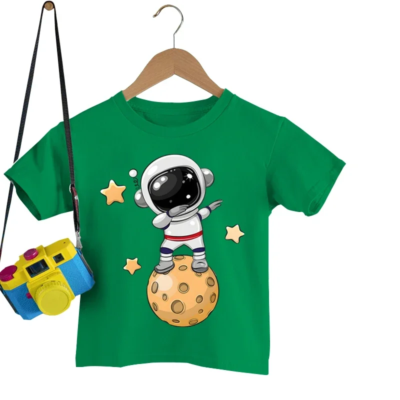 Dancing Astronaut on The Moon Print Kid T Shirt Cartoon Girls Boys T-shirt Short Sleeve Tops Funny Astronaut Child Tshirt Top