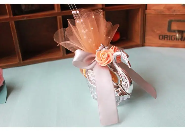 Acrylic Silver Swan Sweet Love Wedding Gift Jewely Candy Favor Sweet Box Candy Package New Wedding Favors Holders High Quality