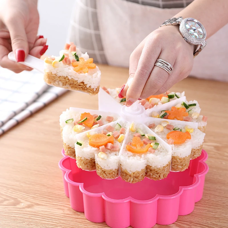 

8Grids Onigiri Mould Triangle Bento Box Japanese Sushi Making Kit Sushi Mold Sushi Press Maker Rice Ball Making Homemade'