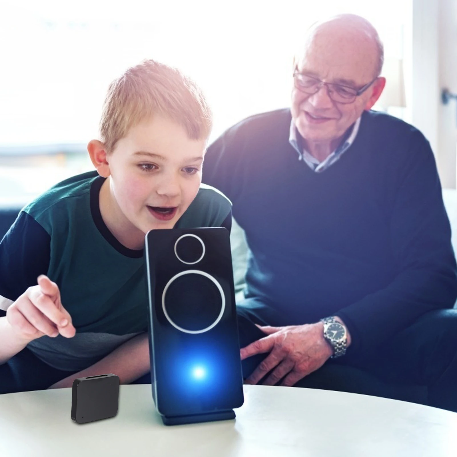 

30pin Audio Receiver 5.0 Wireless Transmitter USB Adapter Easy Plug Play Audio Adapter for Home Use Wireless Adapters