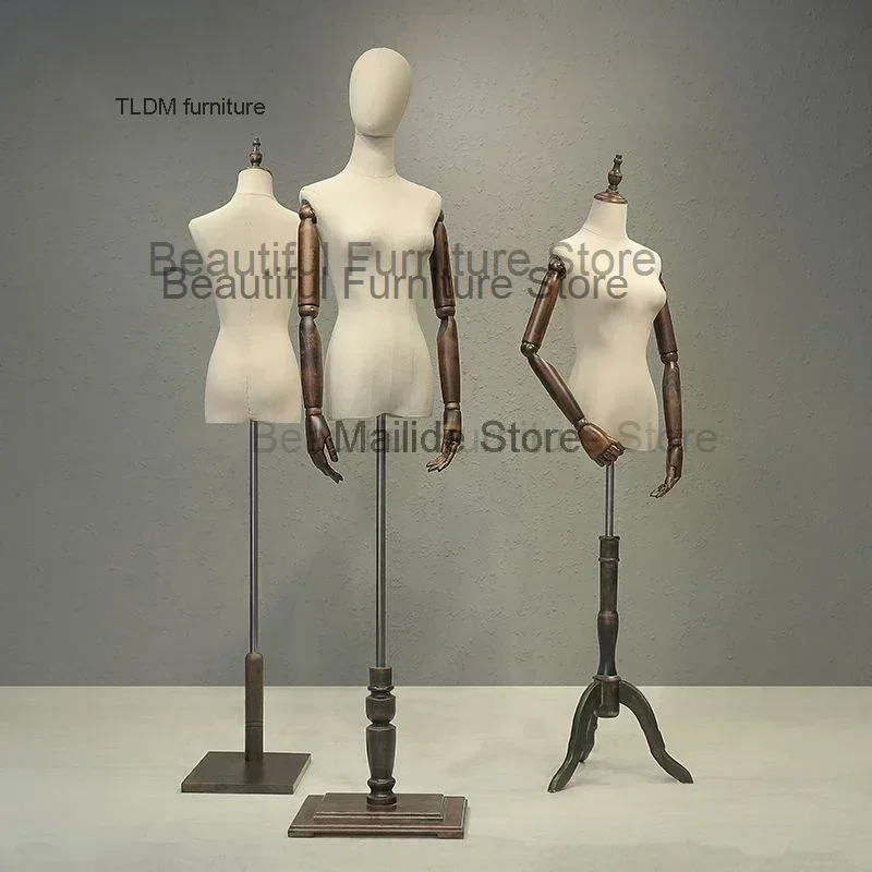 

Nordic Mannequins for Women's Clothing Store Women's Adult Mannequin with Wooden Arm Wedding Clothing Display Adjustable Rack