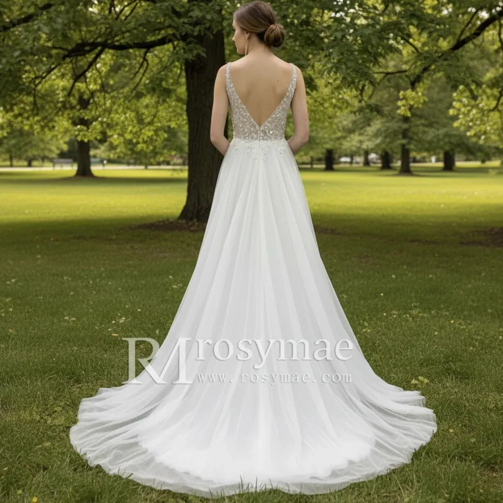 ชุดแต่งงานทรงเอไลน์ประดับคริสตัล Rosymae แบบเว้าลึก แขนกุด ดีไซน์เซ็กซี่หรูหราสำหรับเจ้าสาว