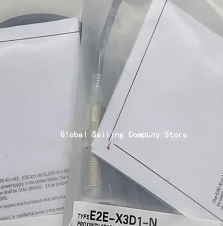 

2PCS New E2EZ-X2D1-M1TGJ proximity switch