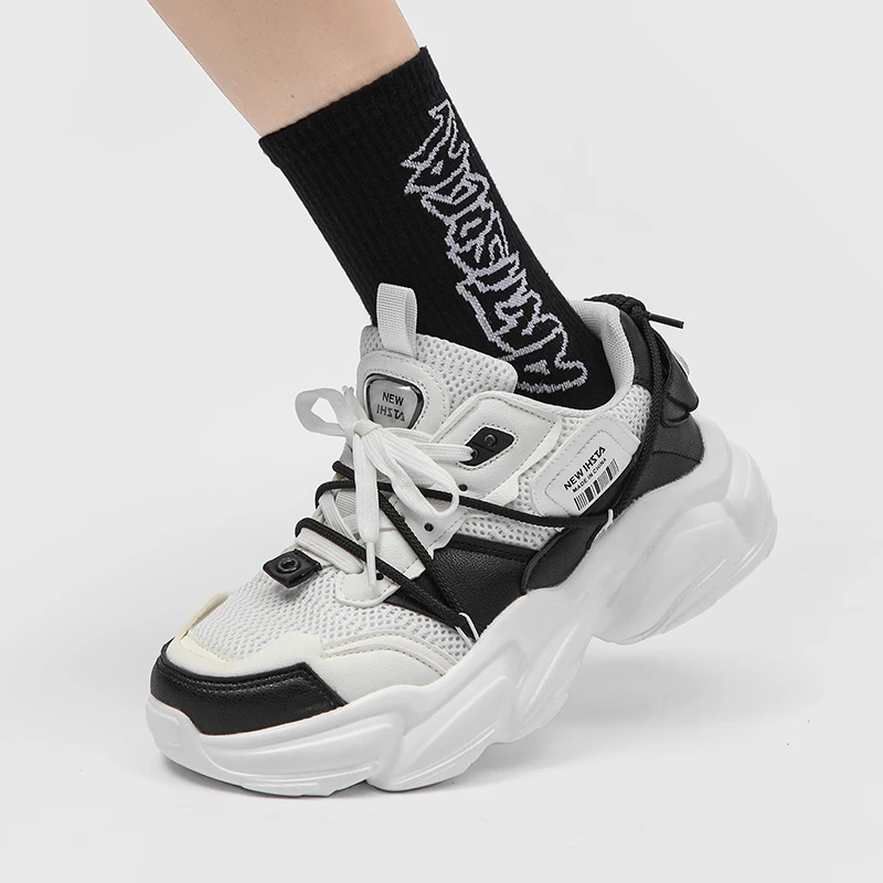 INS Hot Sales Chunky Sneakers Women Thick Sole Jogging Sports Shoes Men Mesh Breathable Platform Dads Shoes Male Walking Shoes