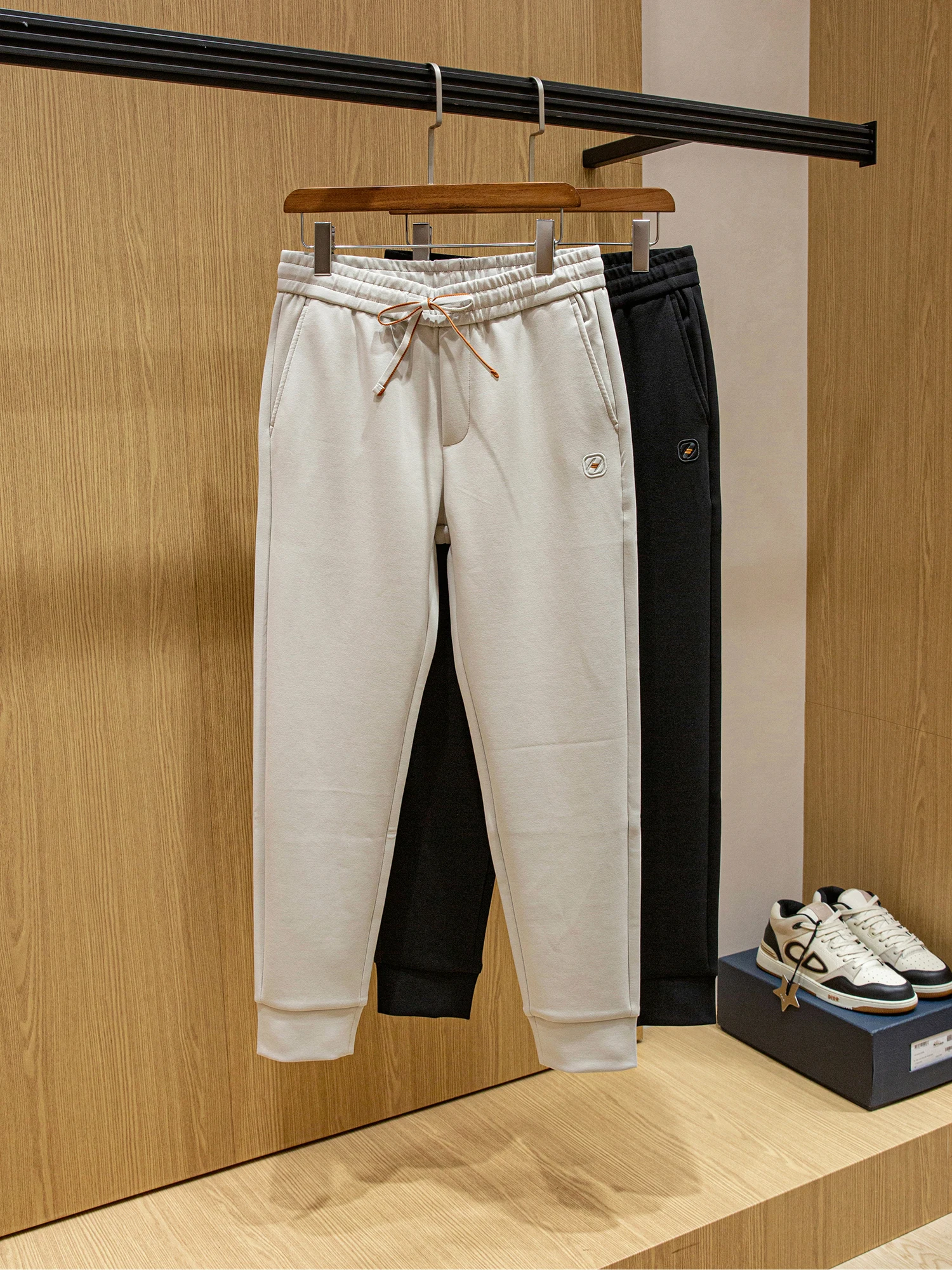 

Comfortable Air Layer Skin-Friendly Long Pants Thi Winter Men's Elastic Waist Sports Cuffed Casual Trousers Faion Urban S...