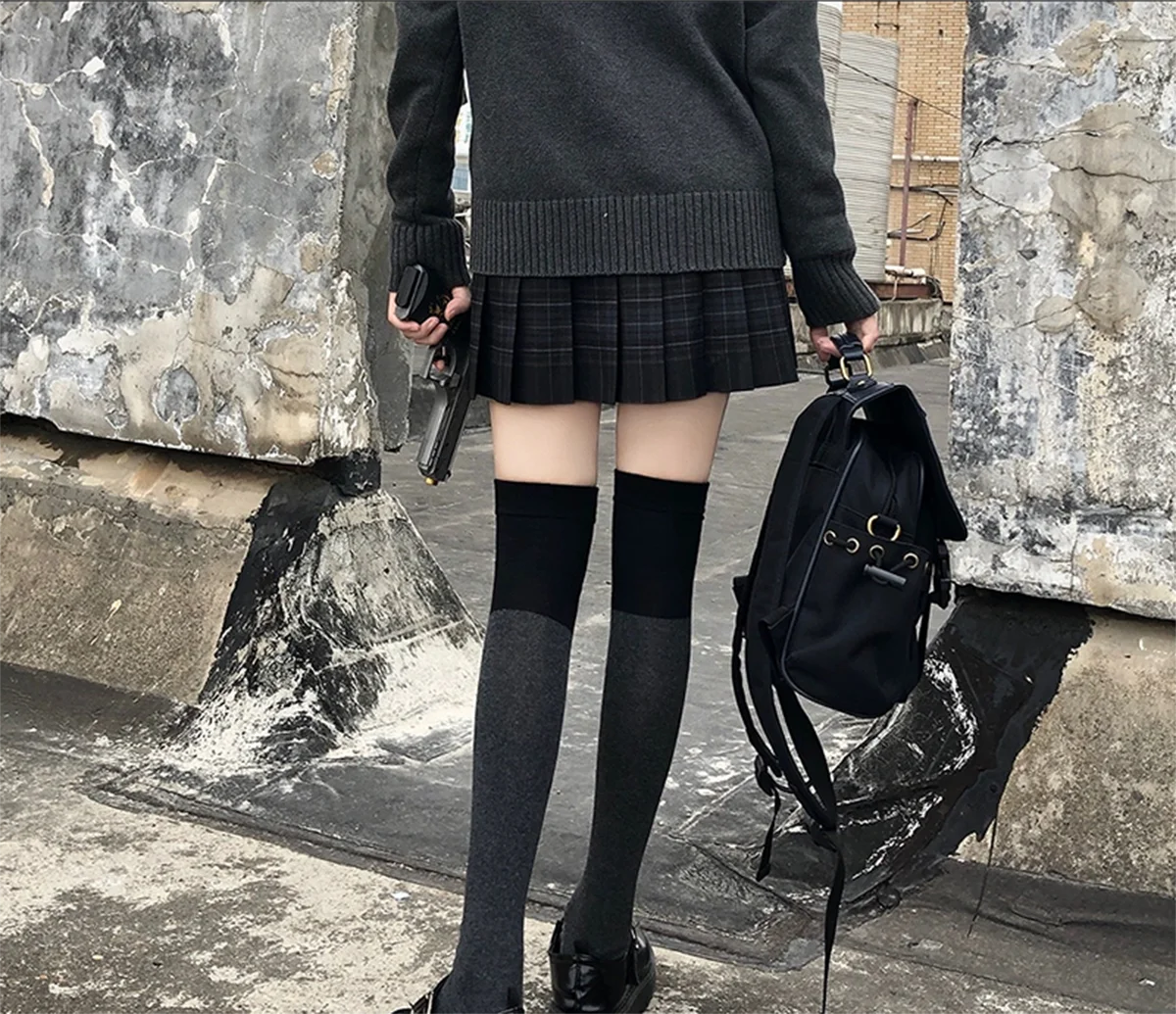 Women Warm Fashion Japanese Syle Cute Cool Lovely Black-Gray Black-Purple Spliced ​​Mid-Tube Over The Knee Half-Leg Long Socks