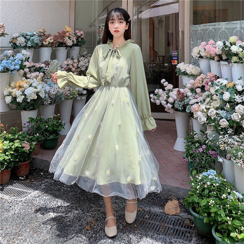 

Lace Splicing Embroidered Flowers Long Sleeved Dress For Women Spring Autumn New Girls Student Forest Mid Length A-Line Dresses