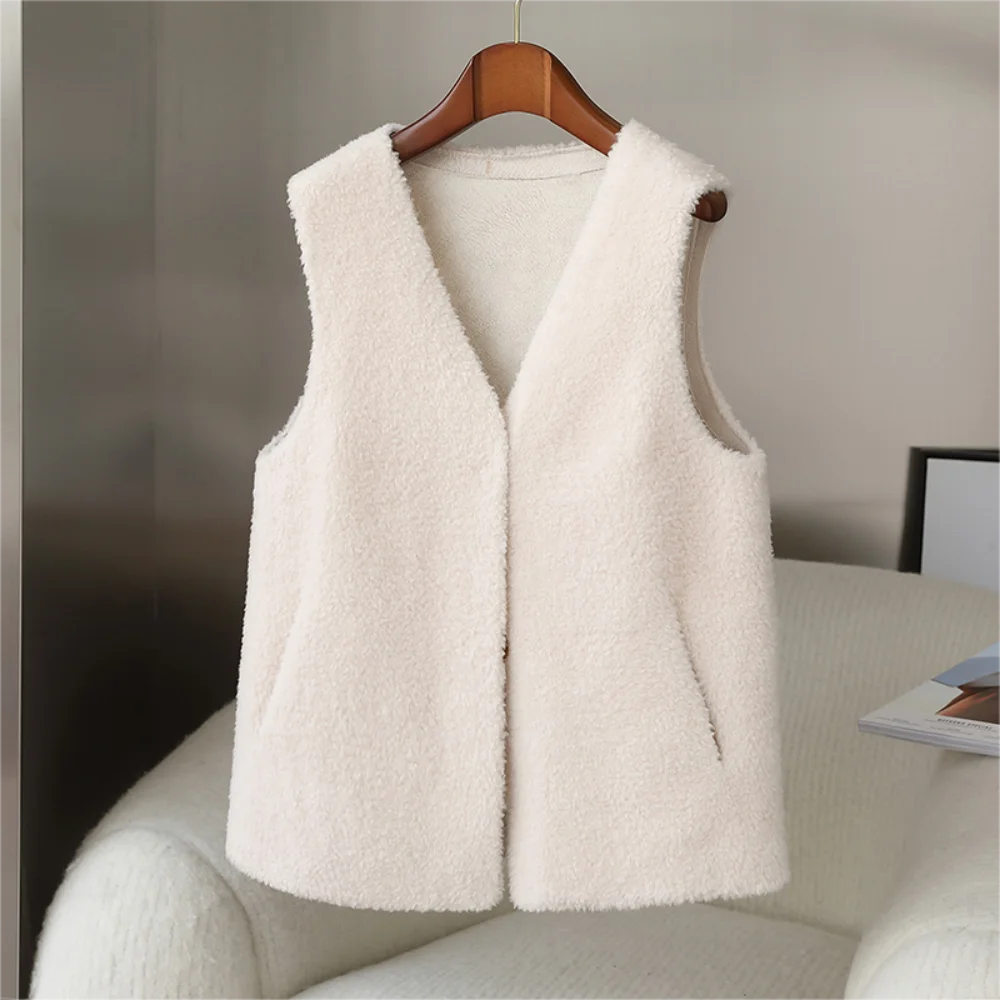 Sheep sheared cashmere coat fur integrated women's short vest grain lambhair vest coat 2022 new fur