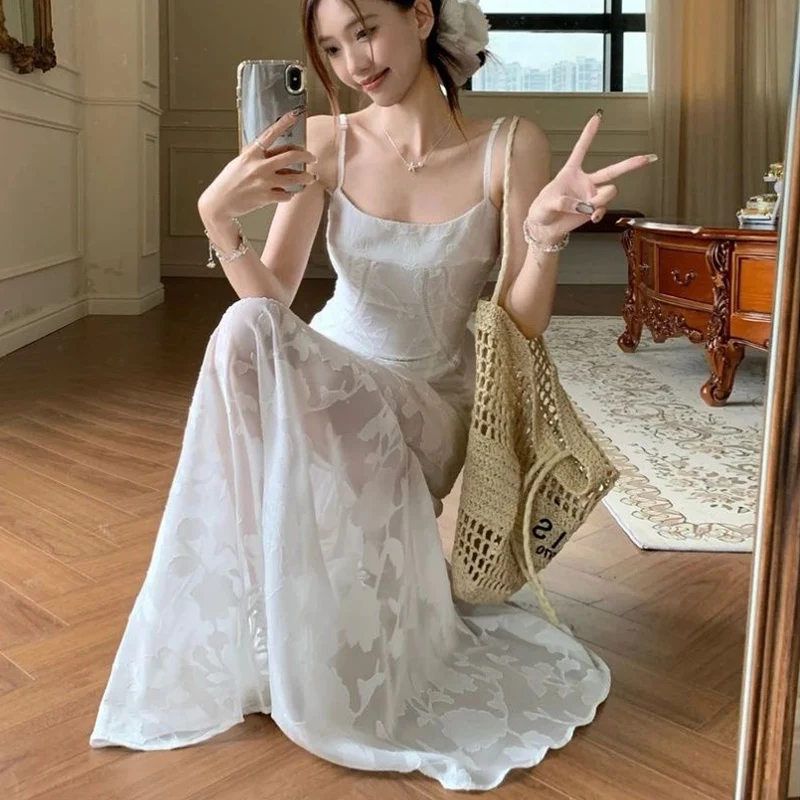 Francuska haftowana sukienka na ramiączkach damska plaża Spaghetti pasek głęboki dekolt sukienka Maxi kobieta Temperament linia A sukienka bez rękawów Mujer