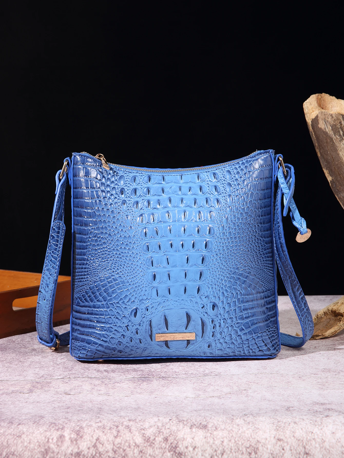 

Elegant Embossed Texture Shoulder Bag Adjustable Soft Strap Portable Outdoor Handbag Large Capacity Flip Design Casual Carry Bag Ideal for Camping Hiking Travel Shopping Daily Outdoor Activities for Women