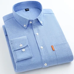 Camisas de manga comprida Oxford de algodão para homens, cor sólida, etiqueta patchwork, ajuste regular, casual, macia, empresarial, inteligente, roupa diária