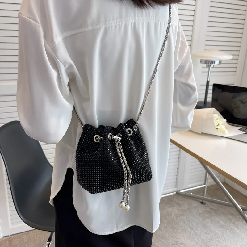 Luxury Rhinestone Shoulder Bags For Women Pearl Chains Bucket Crossbody Bags Drawstring Underarm Handbag Messenger Purse