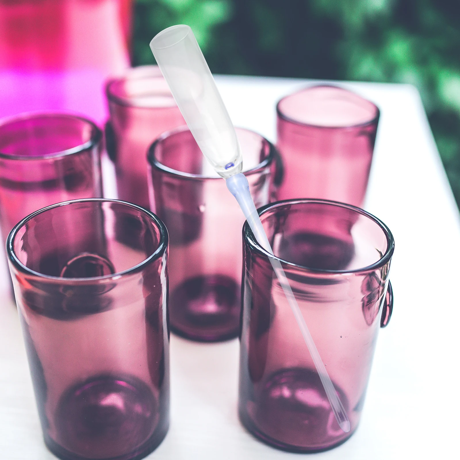 

6pcs Acrylic Glasses Tall Stemmed Wine Goblet Red Party Cups 42CM Beach Mixed Color Decorative Wedding Glass