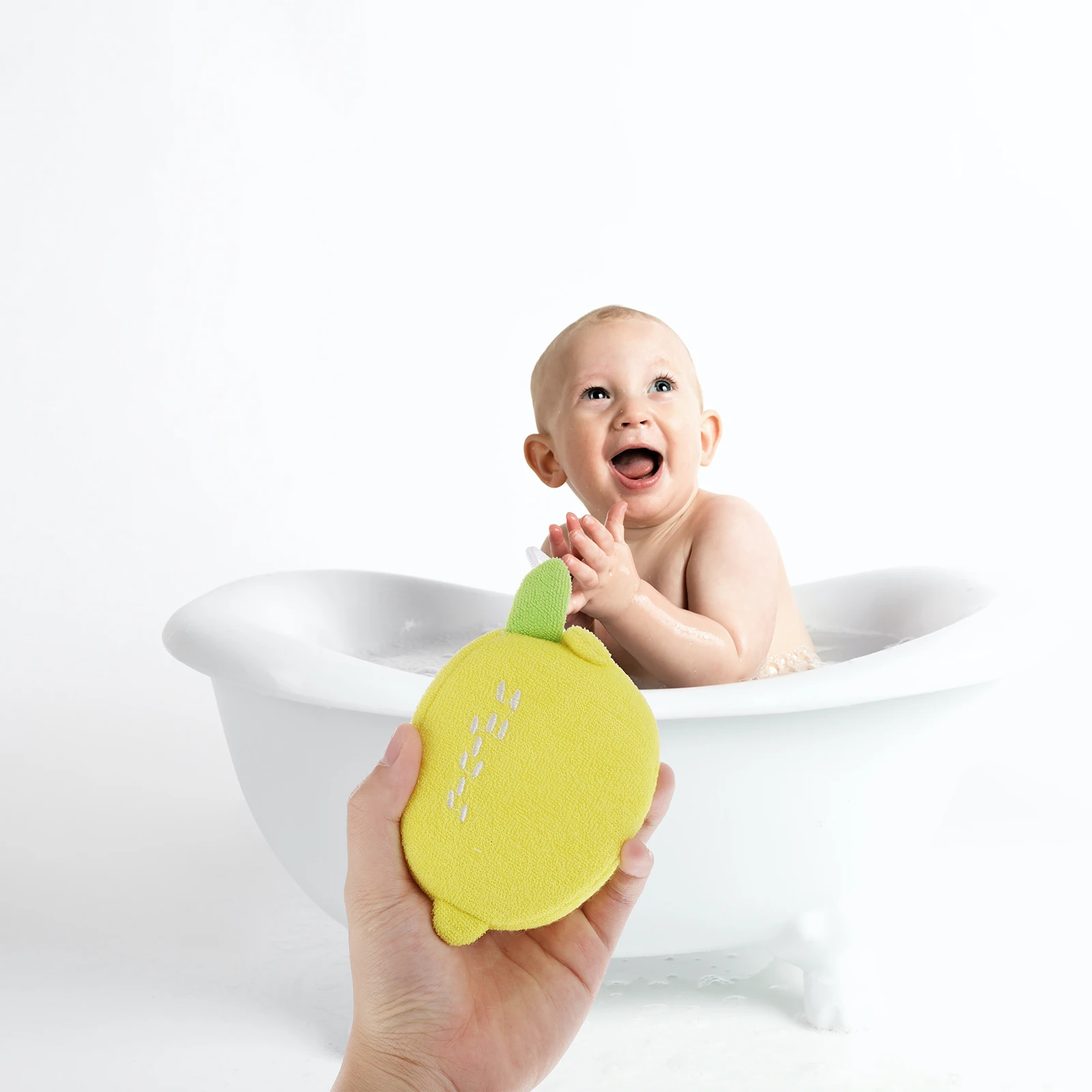 

2pcs Fruit Bathing Sponge Balls Shower Scrubbers Cartoon Fruit Shaped Bath Tools Exfoliating Skin Care Massage Bathing