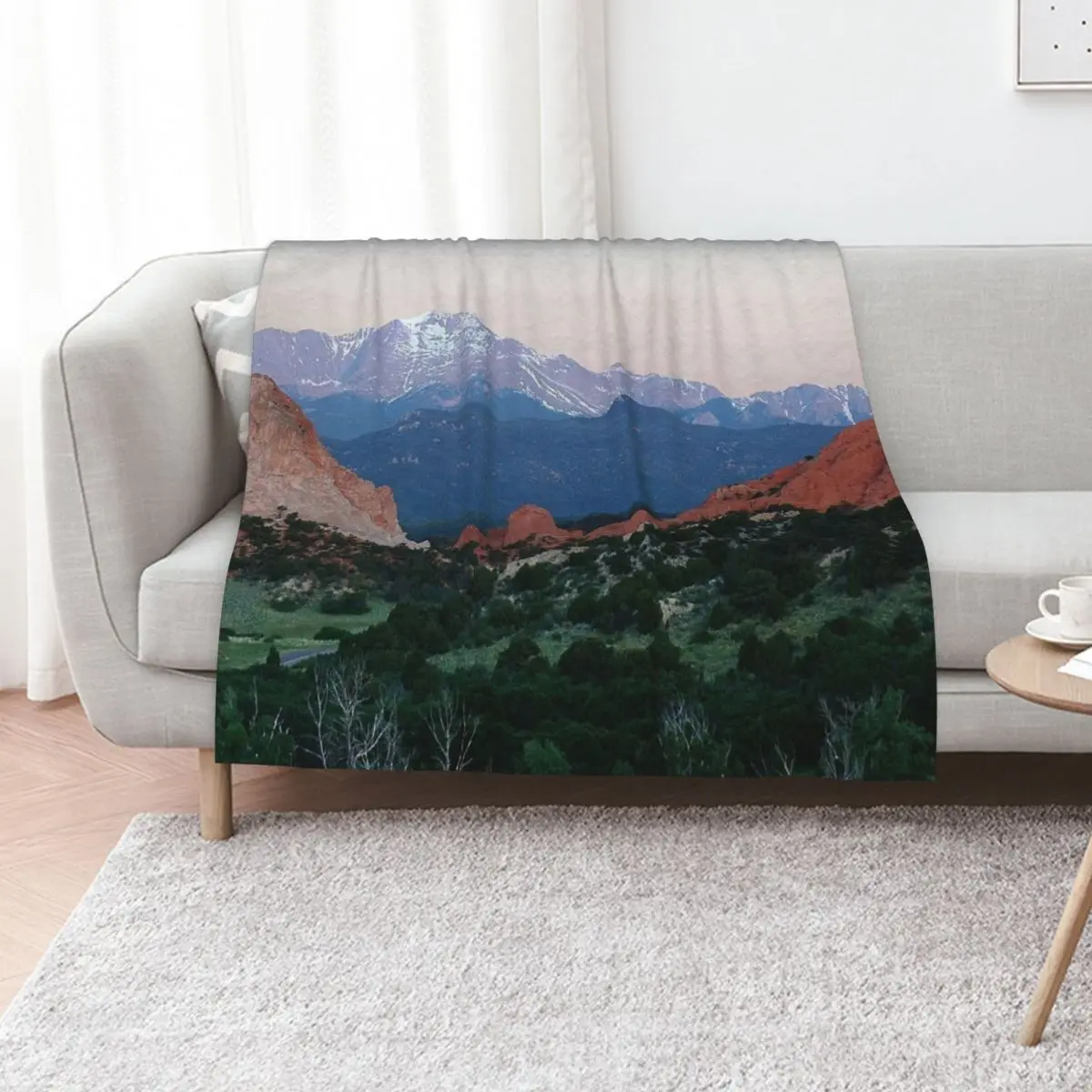 

Sunrise at Garden of the Gods and Pikes Peak Throw Blanket Cute Plaid Cute Custom Summer Blankets