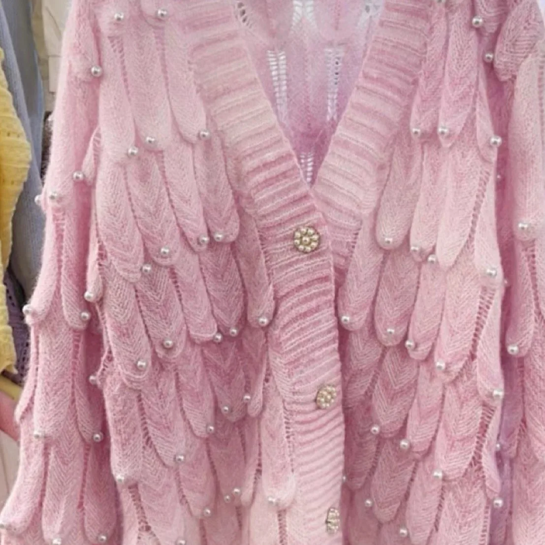 Fashionable New Beaded V-neck Sweater for Women 2023 Autumn Winter New Loose Three-Dimensional Flower Sweater Knitted Tops