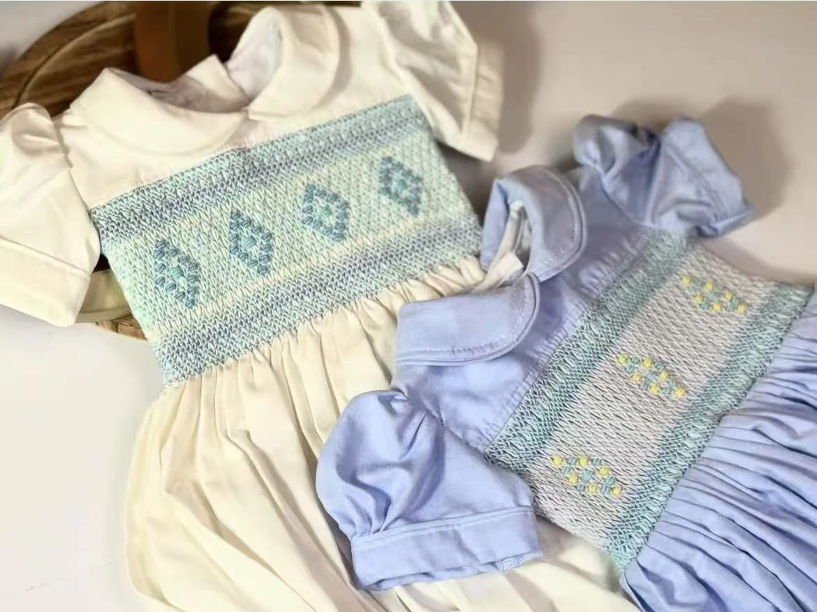 

0-6Y Boy Handmade Smocked Outfit Suit A252