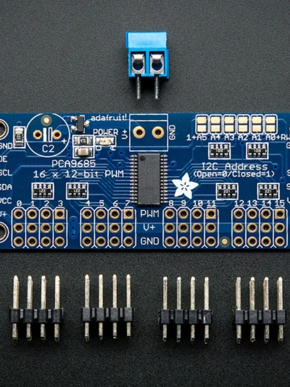 16 channel servo controller I2C controls up to 992 channels after cascading 12 bit PWM