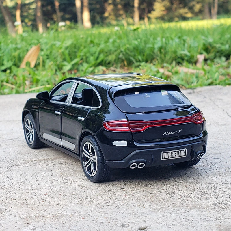 1:32 Porsche Macan Diecast Alloy Car Model Metal Toy Vehicles Children Boys Gift Collective Voiture Miniature Sound Light A872