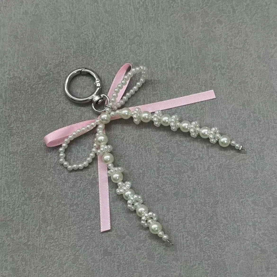 Pearl String Keychain with Pink Bow Key Chains For Women Bag Camera Phone Case Charms Decoration Girl Gift Y2k Kpop Jewelry