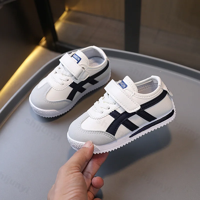 الأطفال تصميم الرجعية موضة الاتجاه حذاء كاجوال 2025 الخريف جديد الأولاد الفم الضحلة لينة سوليد مريحة عدم الانزلاق أحذية رياضية #2