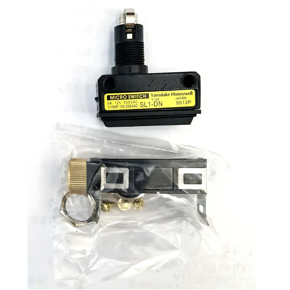 Limit Switch Crossed Roller Plunger 1NC/1NO SPDT Snap SL1-DN SL1-AN