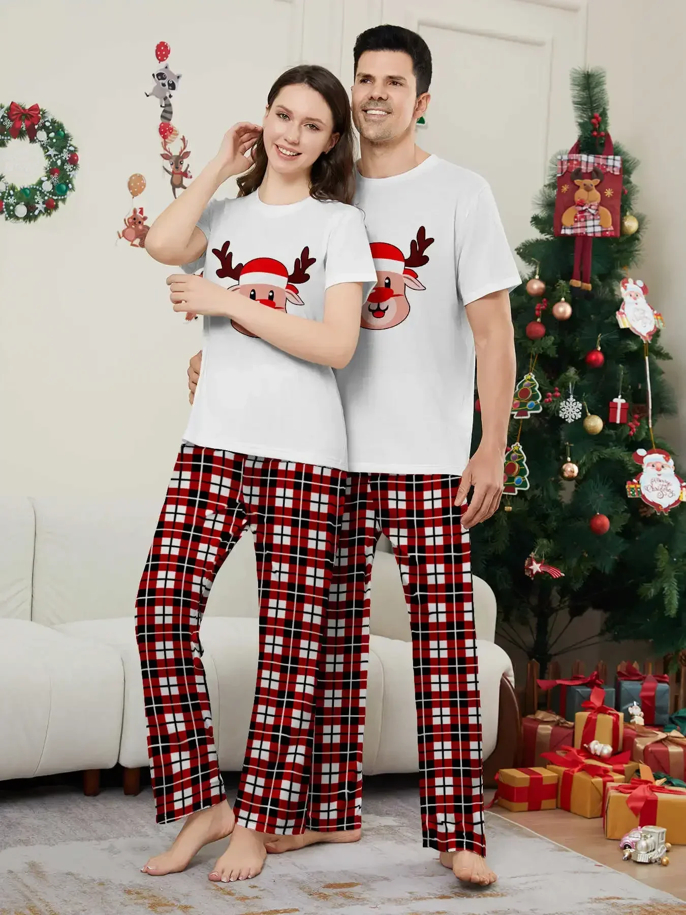 Cute Elk Print Family Christmas Pajamas Set Short Sleeve O Neck Top+Long Pants 2 Pieces Suit Casual Soft Sleepwear Xmas Look Pjs