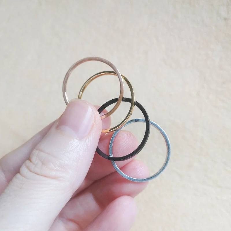 Men Women Rings Slim Width 1MM Smooth Spherical Surface Brief Classical Style 4 Colors For Choose Stainless Steel  Fashion