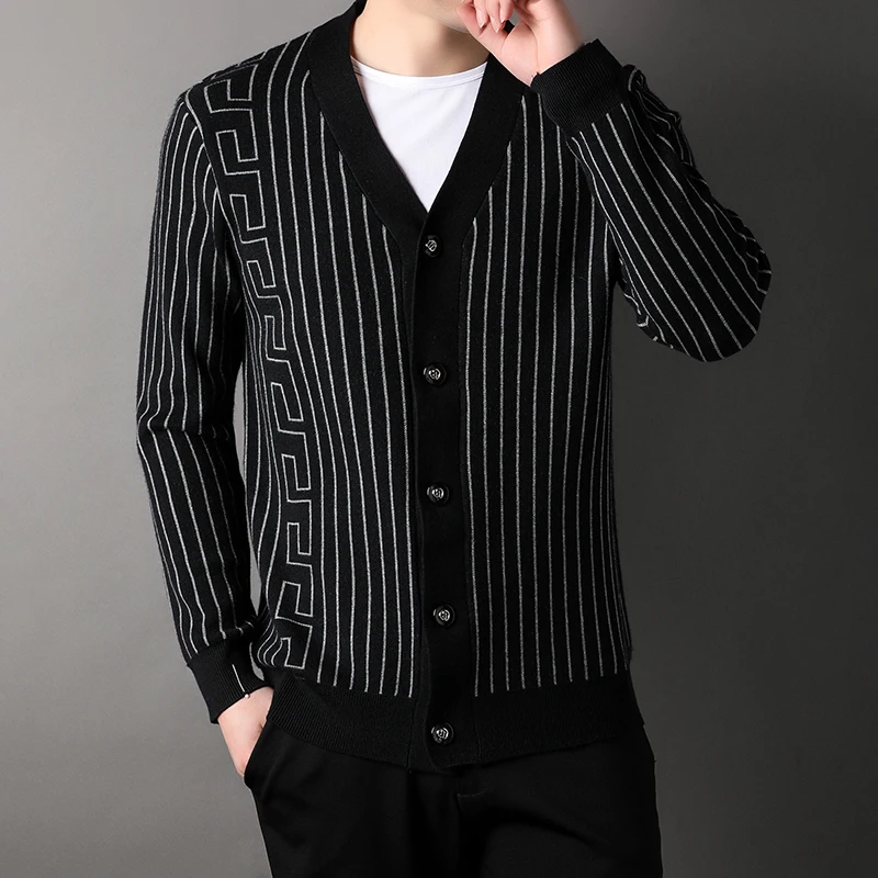 High Quality Men's Knitted Cardigan  Buttonless  Casual Comfortable and Versatile  Suits Man Clothes Coats Jacket