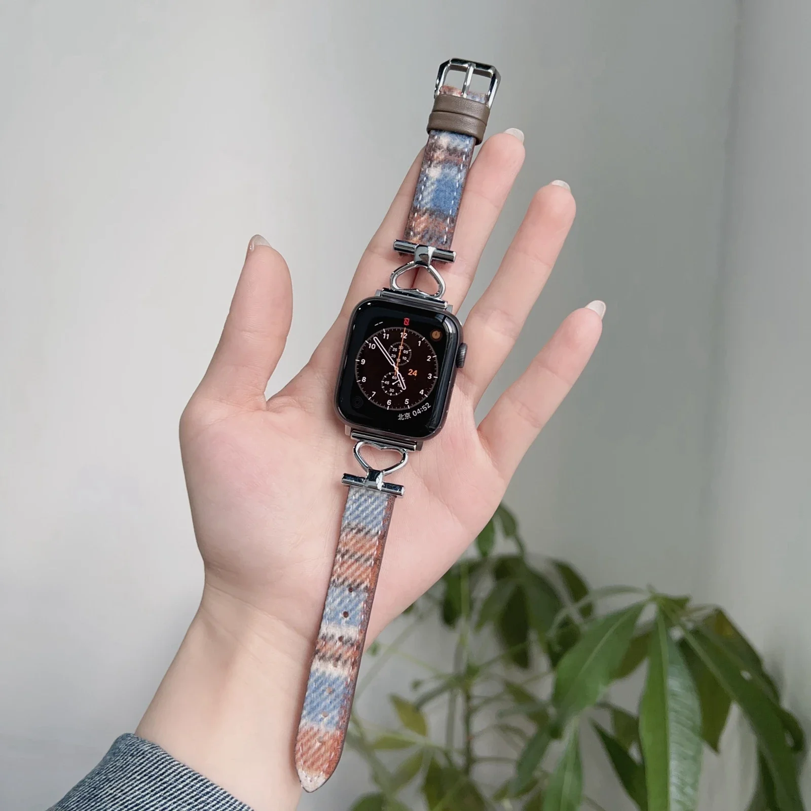 حلقة جلدية ممتازة لسوار ساعة أبل للنساء سلسلة الترا 11/10/9/8/7/6/5/4/3/2 38 مللي متر 40 مللي متر 41 مللي متر 42 مللي متر 44 مللي متر 45 مللي متر 46 مللي متر حزام