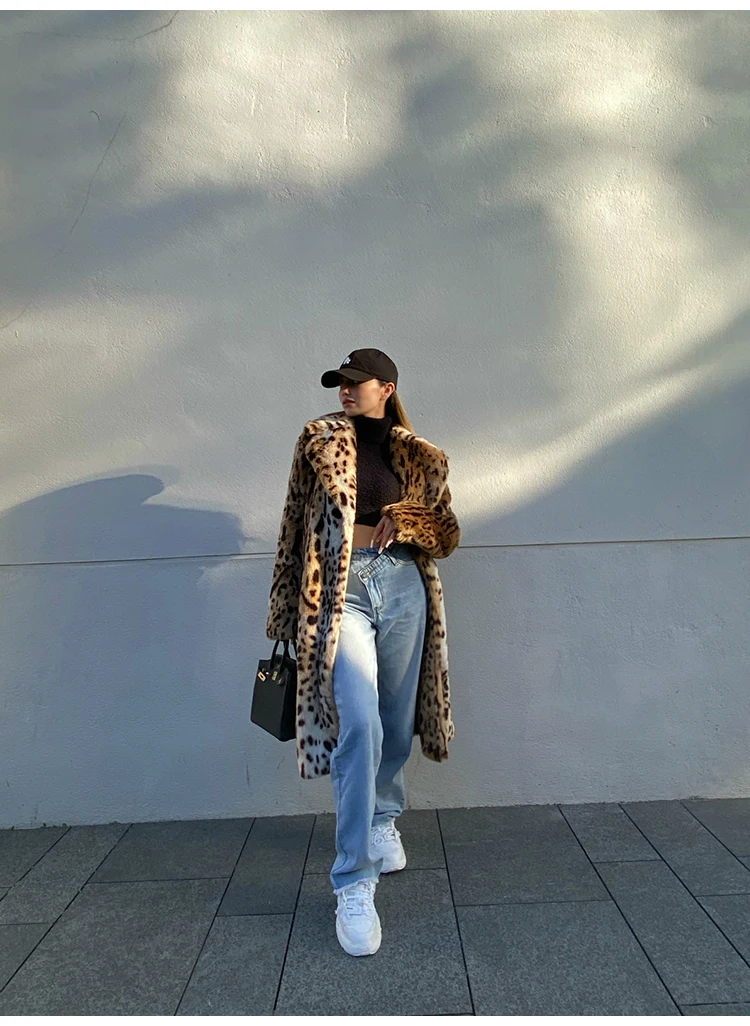 Lautaro Winter Long Warm Thick Leopard Fluffy Faux Fur Coat Women Tiger Print Runway Loose Luxury Designer Clothing Women 2022
