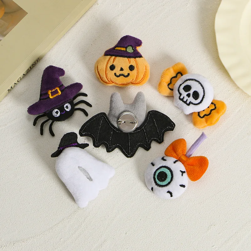 Halloween Plush Charm Pumpkin Ghost Skull Brooch Pin DIY Decoration Mini Lightweight Soft Fabric Multicolor Accessory