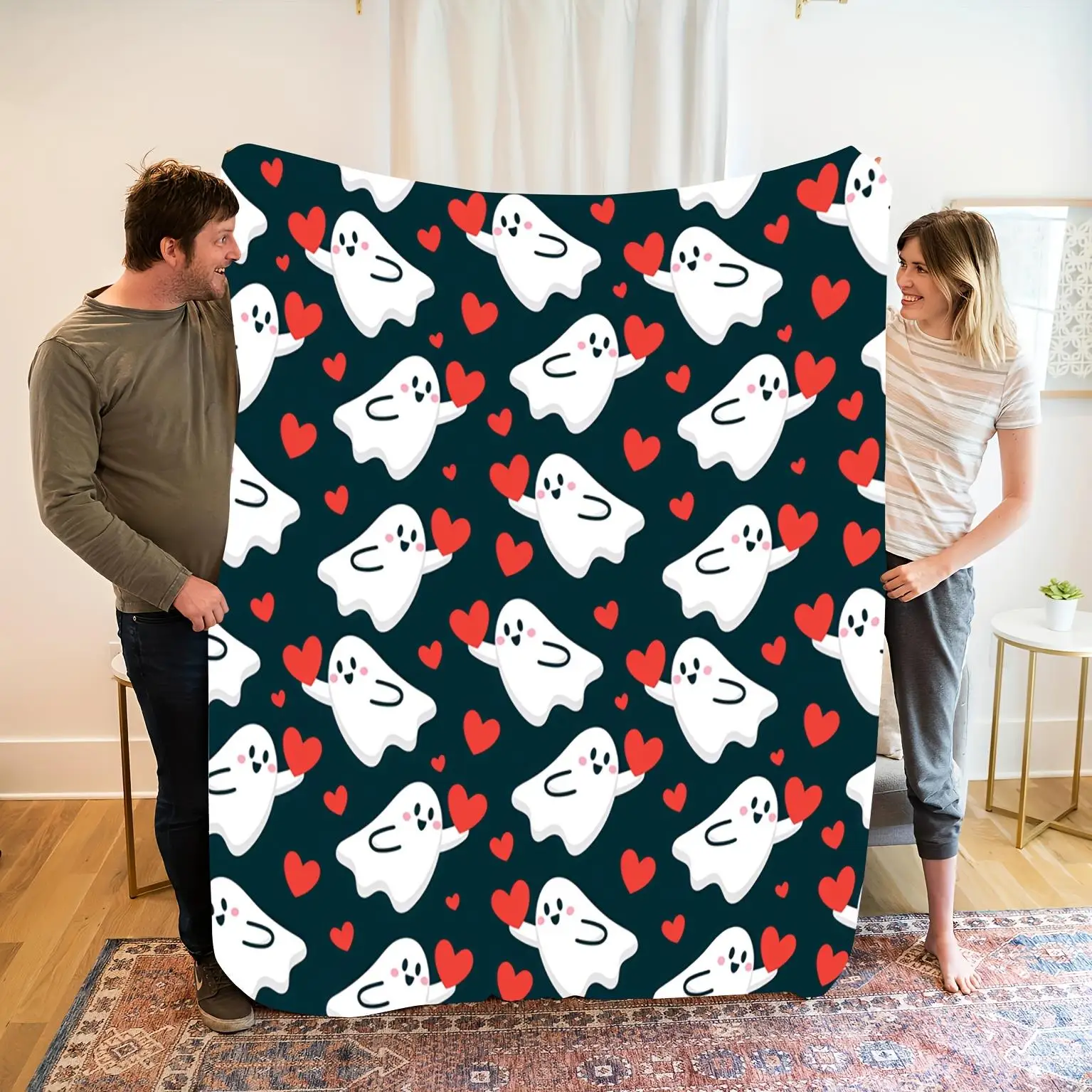 Cute Ghost Holding Heart Flannel Blanket Soft Cozy Throw For Couple Bedroom Decor