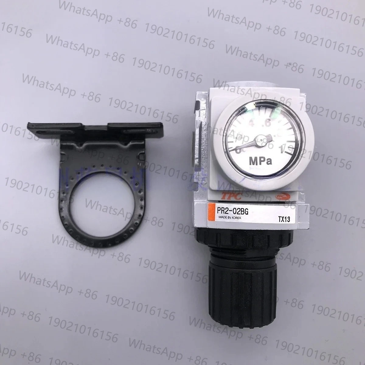 

New original pressure gauge with bracket, pressure reducing valve, pressure regulating valve PR2-02BG