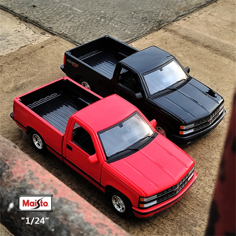 

Maisto 1:24 Chevrolet 454 SS Pickup Alloy Car Model Simulation Diecast Metal Off-road Vehicle Collection Kids Birthday Toy Gifts