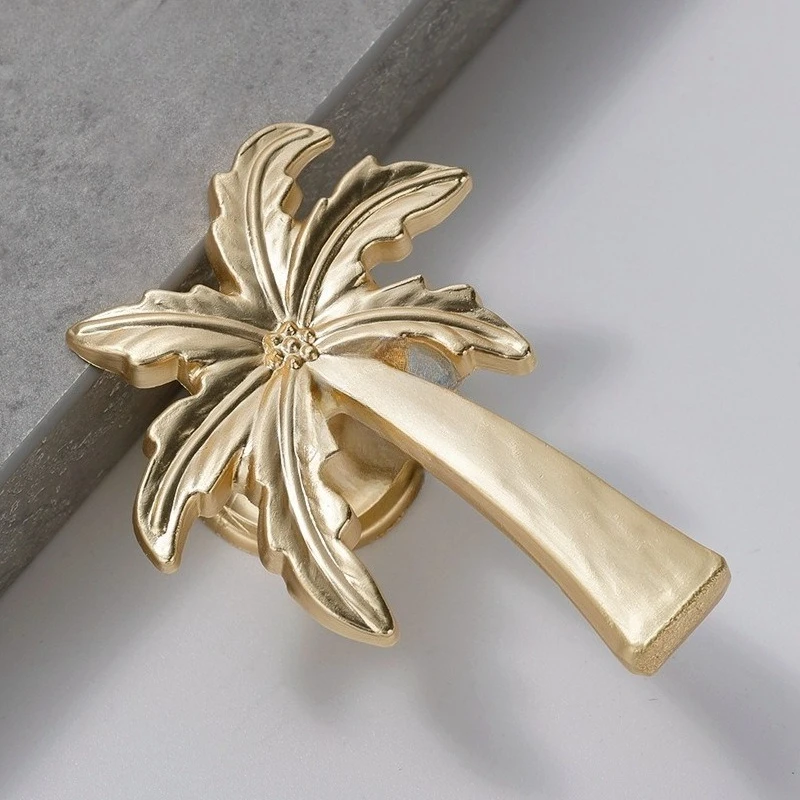 Coconut tree-shaped luxury cabinet wardrobe door with golden single-hole pull ring for furniture drawer with round small handle