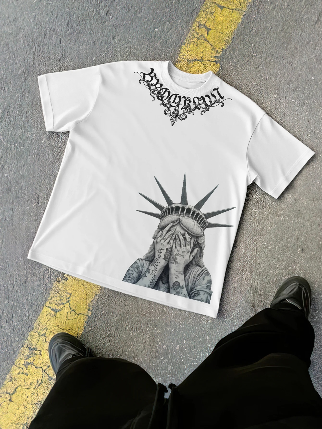 Streetwear Brand Marketing - Men's Oversized Gothic Streetwear T-shirt Brand