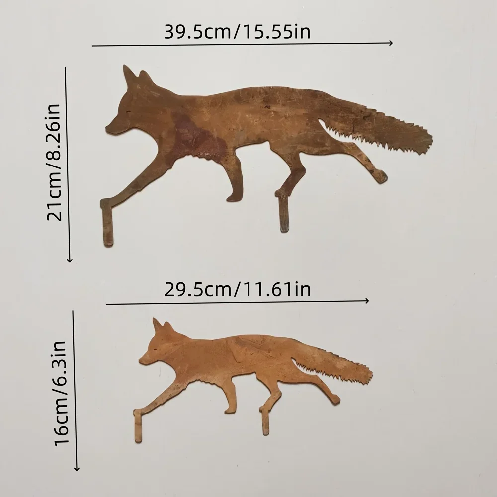 Charming Metal Fox Garden Stake  , Durable Rustic Outdoor Decor with Weather-Resistant Finish