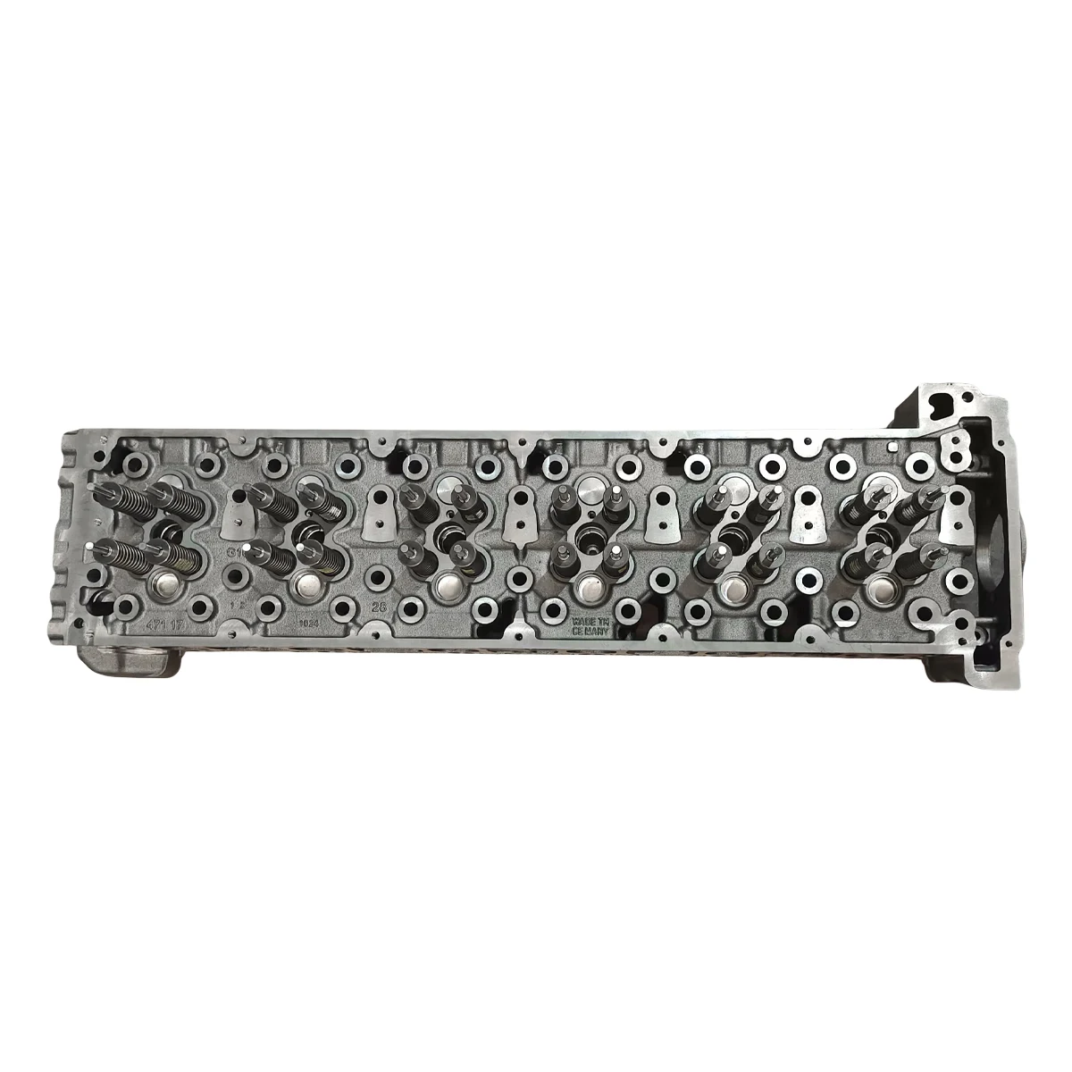 High Quality Complete Cylinder Head A4710107520 Mercedes Heavy Truck Detroit  DD13  Engine Cylinder Head Assembly
